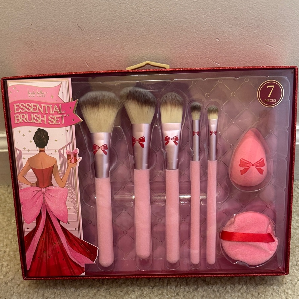 Pink Essential Brush Set